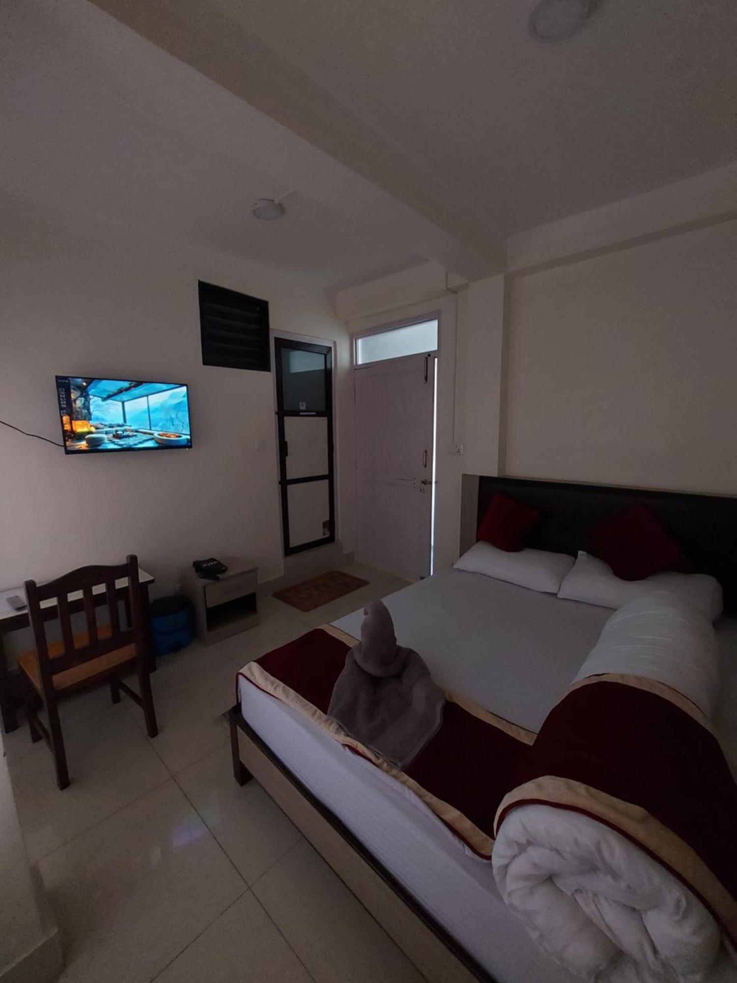 Om Bramha Hotel Katmandou Extérieur photo